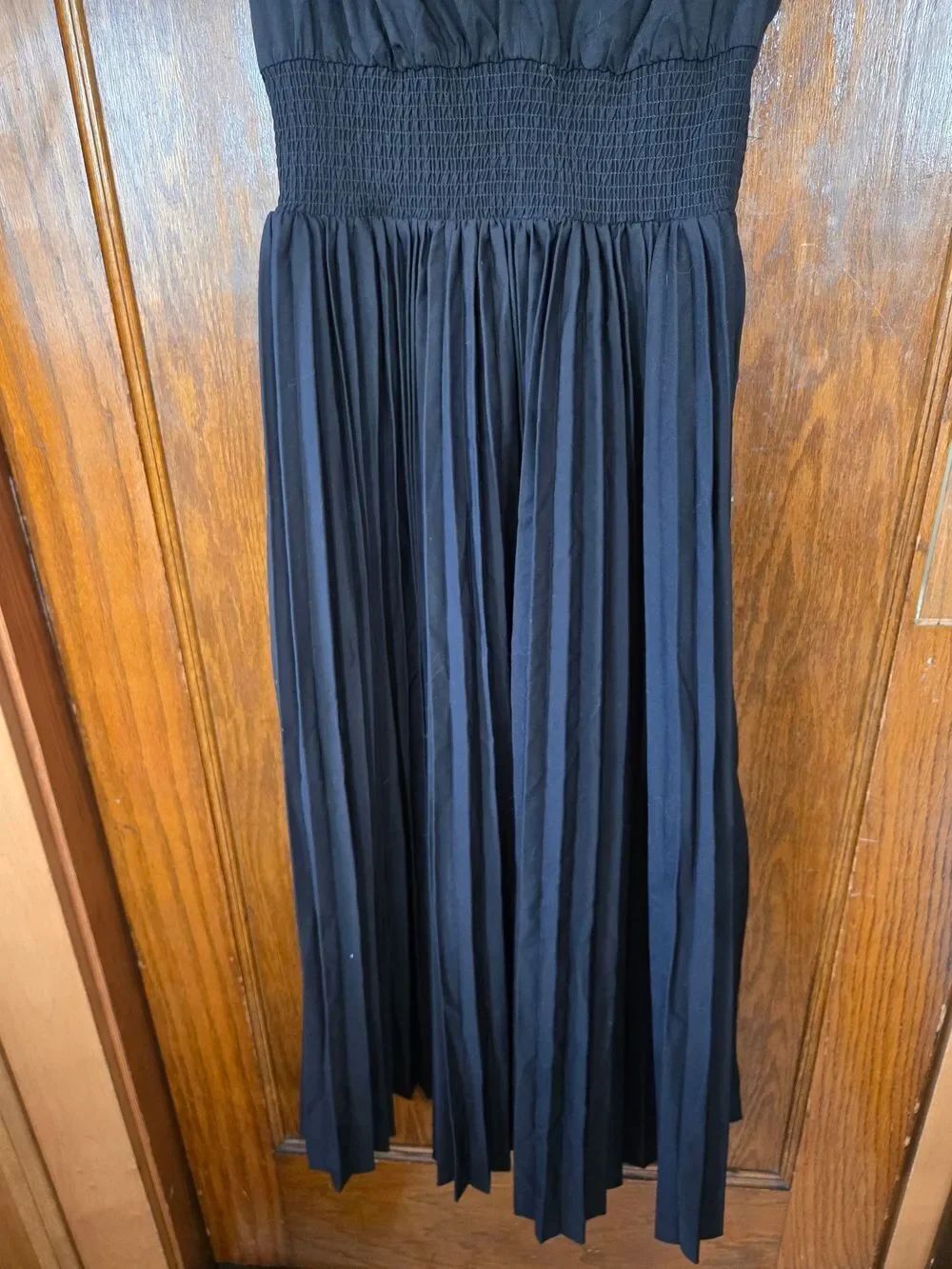 J Crew Black Pleated Midi Dress with Smocking And Spaghetti Straps Size 0 - Picture 9 of 15